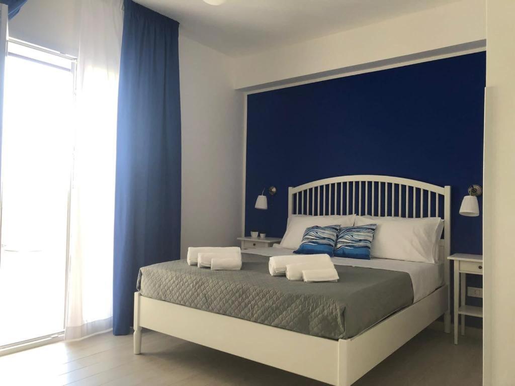 I colori del mare Bed and Breakfast Macari Esterno foto